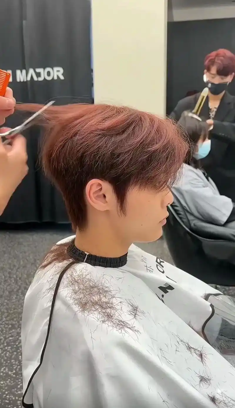 附近哪里做头发好 #韩式气垫烫 #微分碎盖 #服 - 抖音