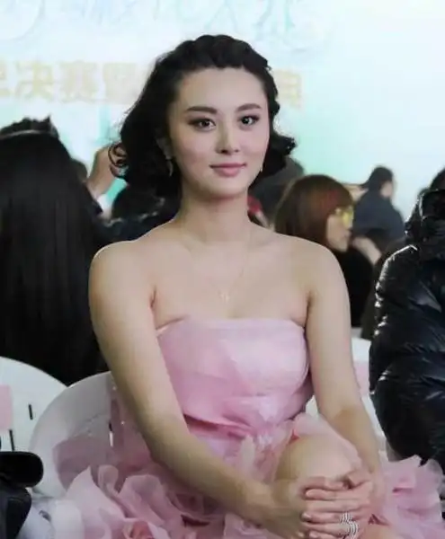 甘露|演员甘露|甘露演过的电视剧|甘露个人资料 照片_图集_女人百科