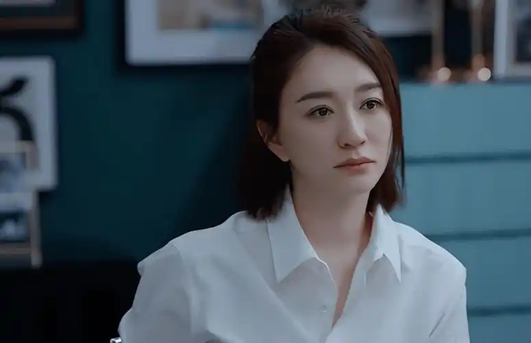 性感的李小冉,终于被观众嫌弃了_日子_角色_人世间