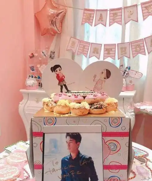 小糯米迎7岁生日刘恺威开粉色party庆双节杨幂独自晒照庆六一