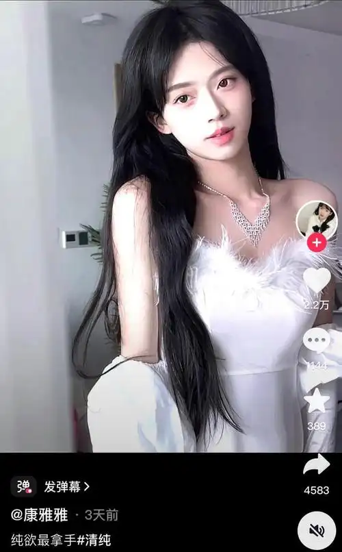 涂美甲,减肥瘦身70斤,进女浴室,盘点一下男扮女装爆火的网红们