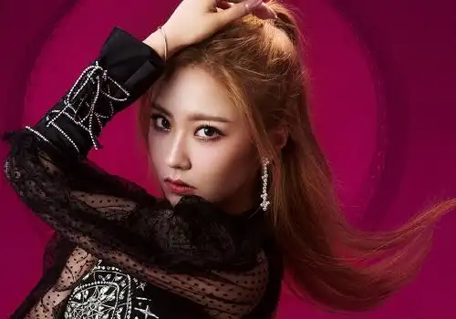 硬糖少女303单人海报:希林走孟美岐风格,陈卓璇甜美,郑乃馨最吸睛