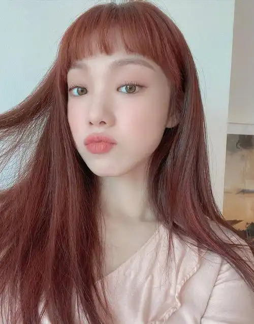 李圣经ins照,新发型太可爱了