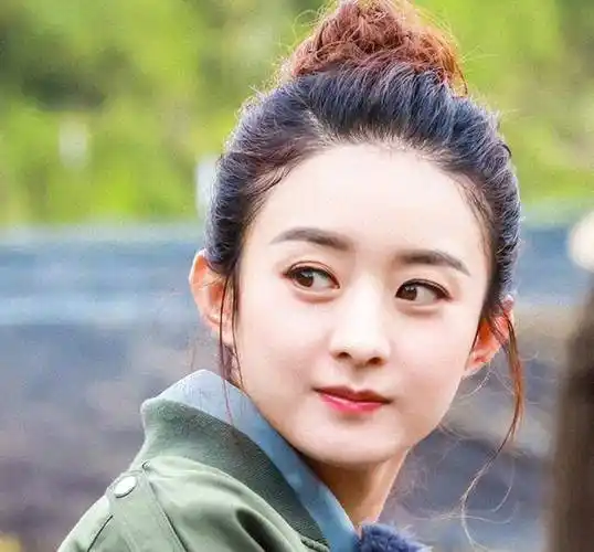 学学赵丽颖微调这些地方打破刻板印象!_面部_脸型_五官