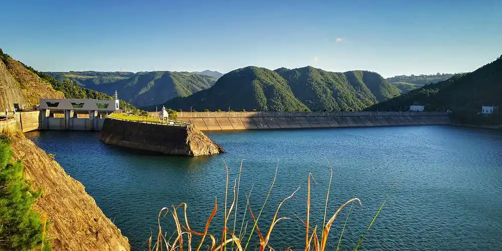 青山绿水好风光 好山好水好夕阳