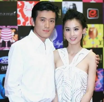 黄圣依有几任老公黄圣依老公直播带货