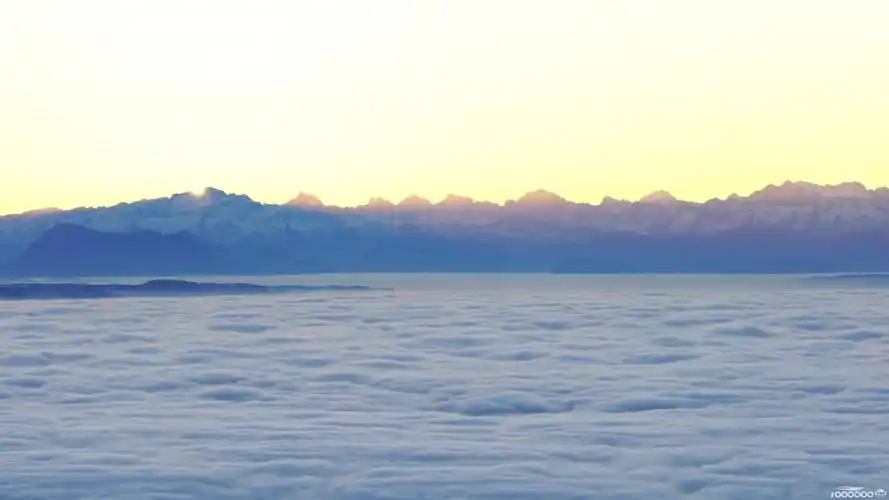 23张云海日出3840宽新媒体自媒体素材免费ppt背景图片下载-风景-艾奥