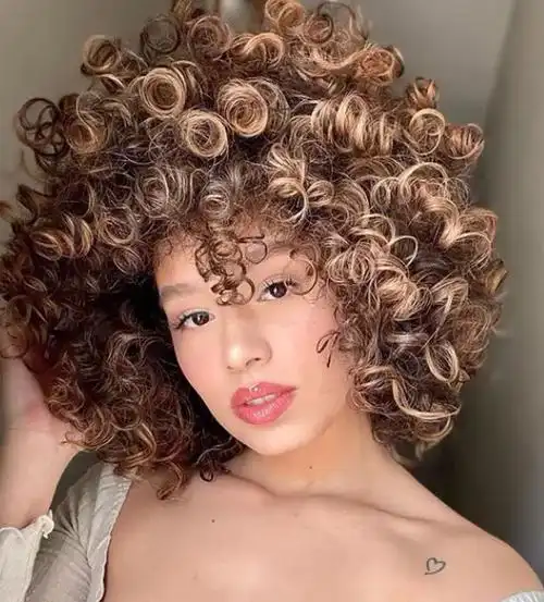 爆炸小卷烫发推荐 复古时髦最显发量_女生卷发 - 美发站