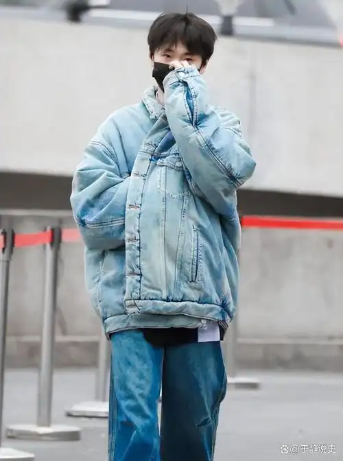 元宵晚会阵容公布看了到场明星网友泪目有他在收视稳了