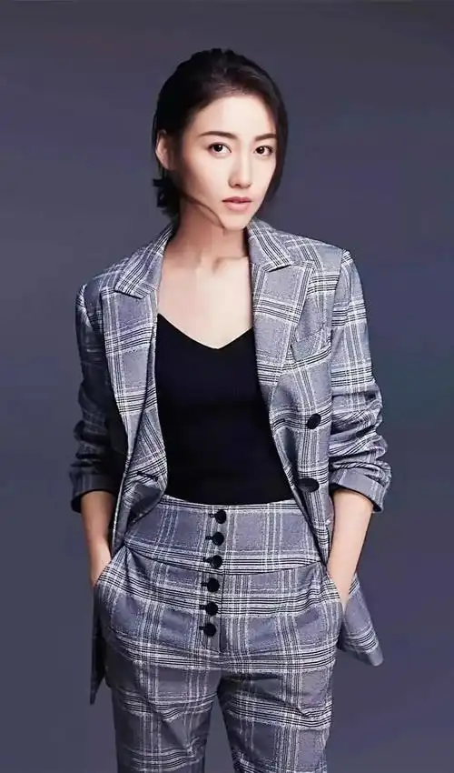 气质女神:高露_网易订阅