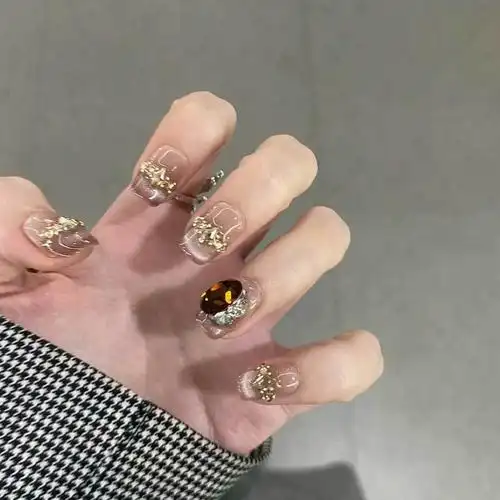 纯手工美甲穿戴甲琥珀色冰透猫眼夏季新款高级显白短款美甲法式