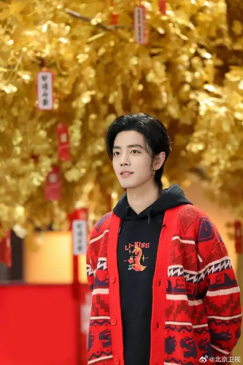 红衣肖战祝你新年红红火火##肖战新年妆