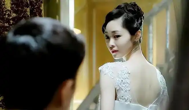 《伪装者》一开播2015年将万种风情展现得淋漓尽致宋轶便将民国的大家