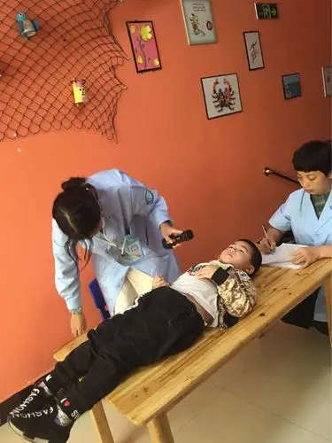 2018年10月17日启航教育幼儿园小伙伴健康检查!