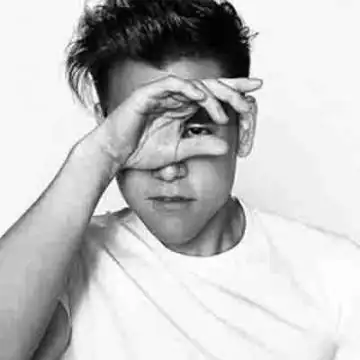 国民老公彭于晏帅气头像