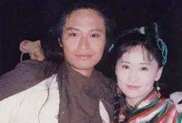 马景涛六段情感纠葛,最后一位相差21岁,情史远比琼瑶剧精彩_辛晓琪