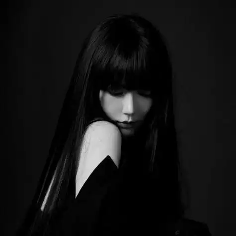 好看的霸气黑白头像女生 霸气头像图片大全 -【爱个性】