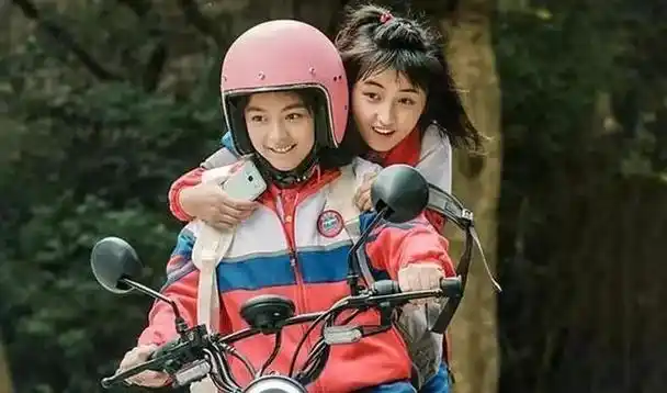 回顾张译没有说错赵今麦和张子枫已走上两条截然不同的大路