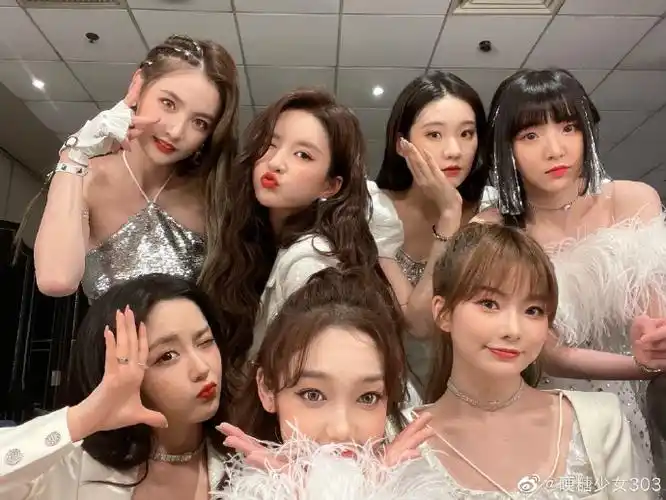 硬糖少女还有99天解散#硬糖少女303还差三个多月就解散了,演唱会捍篌