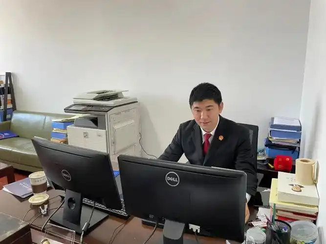 罗添:从"政策通"到"情报员"