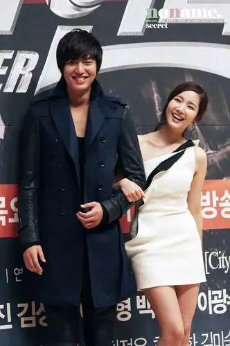 给点李民浩,,朴敏英的大图 越大越好