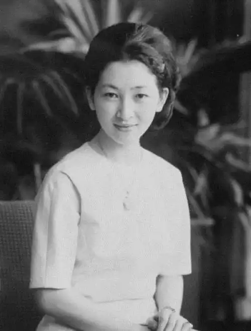 蒋纬国|蒋经国|美智子_网易订阅