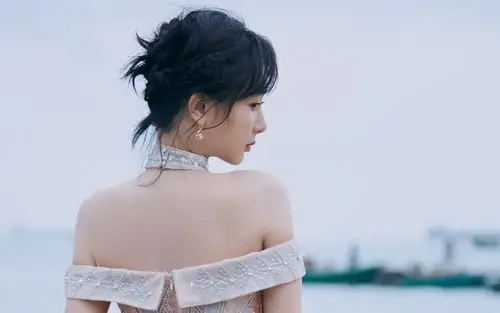 杨紫浪漫仙气高清桌面壁纸