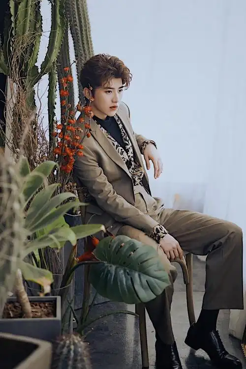 蔡徐坤精修手机壁纸