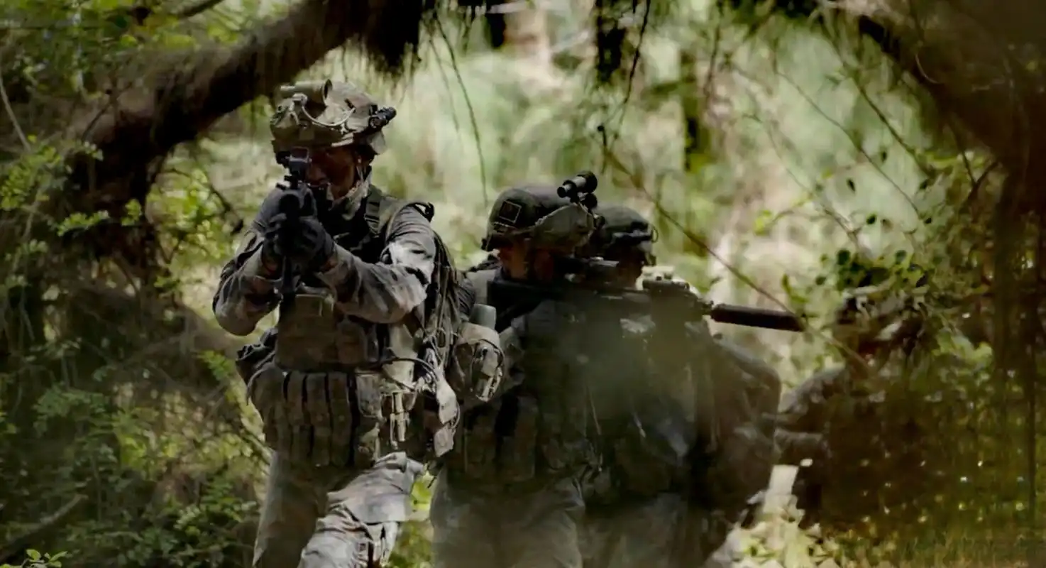 解放军21式星空迷彩作战服超级酷!