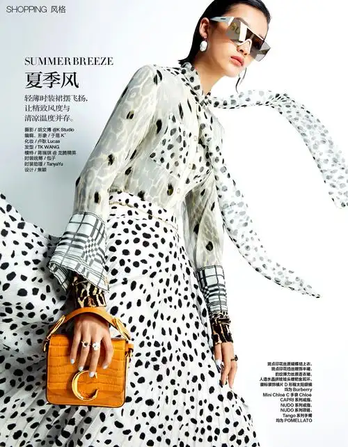 模特新势力蒋瑞琪出镜中国版《时尚芭莎》六月刊大片"夏季风 summer