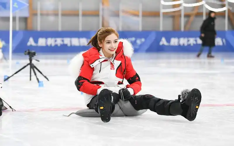 angelababy《奔跑吧》高清图片壁纸