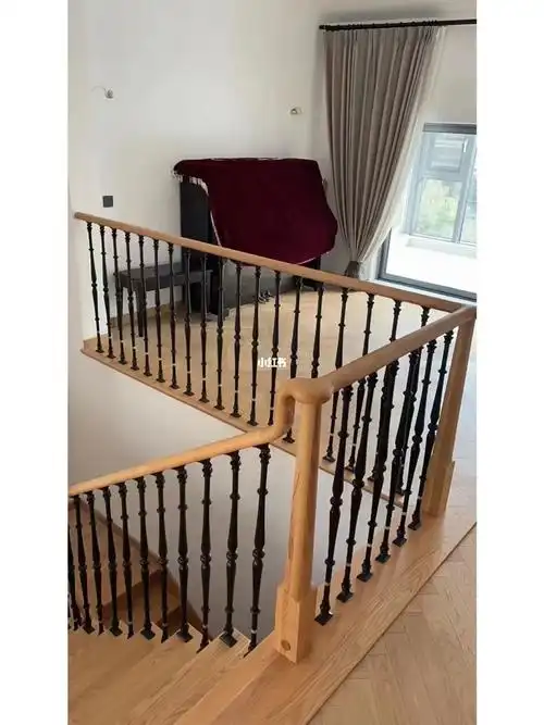 北美红橡原木色楼梯!