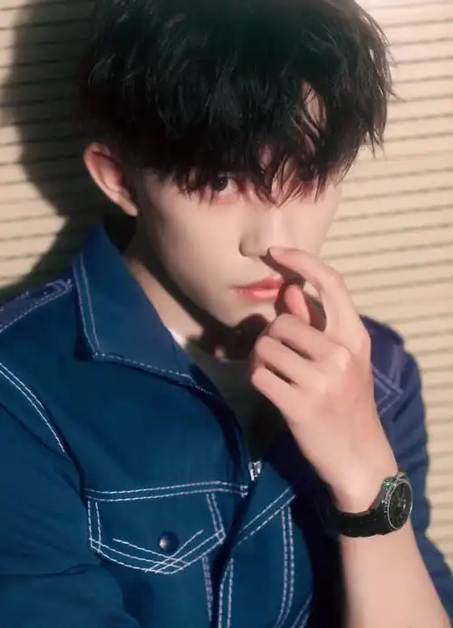 2018年12月17日 22:39   关注  易烊千玺 壁纸 评论 收藏