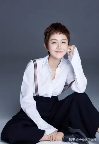 4款不用打理也好看又洋气的短发造型太适合懒人了