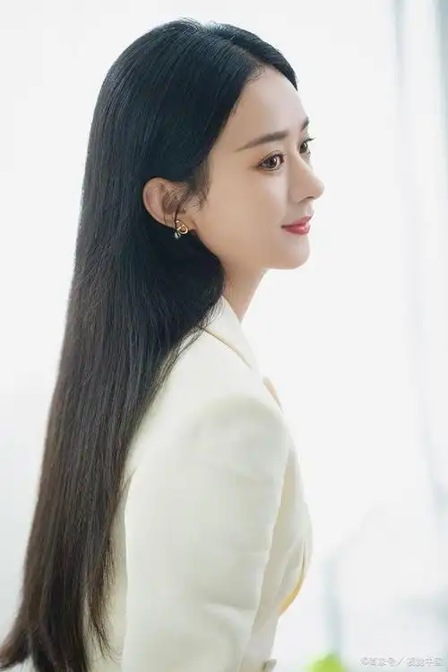 越爱自己的女人嫁得越好,越爱越美丽