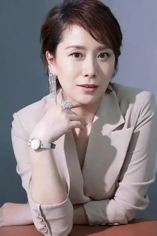 蜗居中的女演员名单:电视剧蜗居里的演员现在依然大红大紫(1)