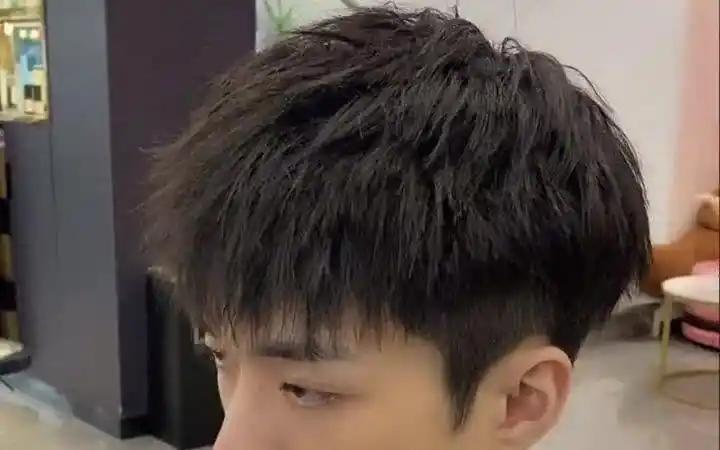 男士发型 #男生烫发