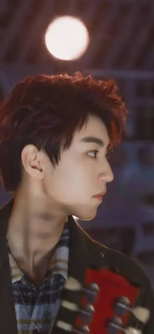 王俊凯壁纸合集来啦