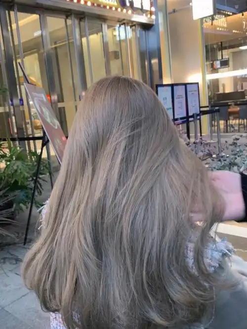 好看到没朋友,这颜色也太显白了|||分享一款#亚麻青灰色   好看到爆炸