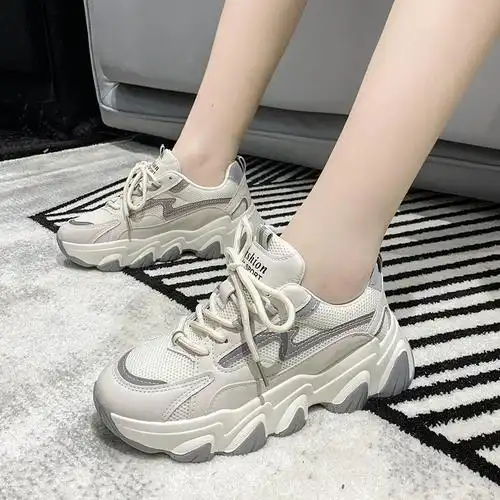 女款2024春秋新款子ins潮小白鞋休闲学生运动女鞋黑色厚底老爹鞋