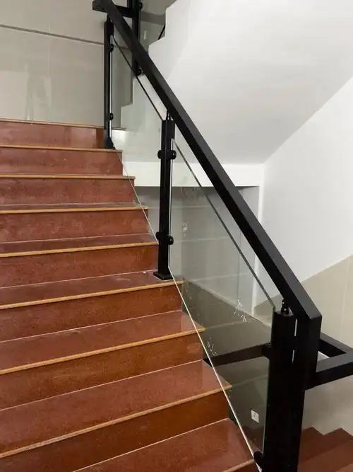 各式各样的楼梯扶手阳台护栏