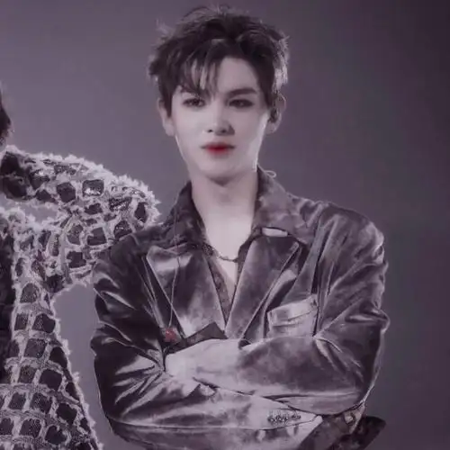 自制黄明昊头像/ 可二改不可二转.拿图吱声.