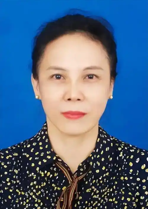 12在中央党校函授学院本科班经济管理专业学习)2003.10--2005.