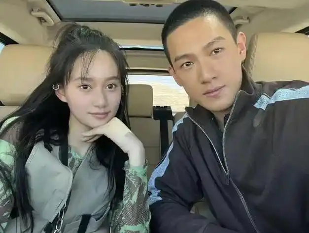 肖战刘亦菲同居白敬亭辱hua被封杀白宇刘萌萌隐婚甜馨被网暴闹自杀