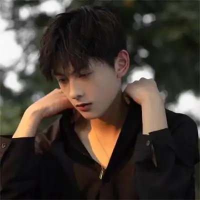 精致侧脸杀男生头像真人图片