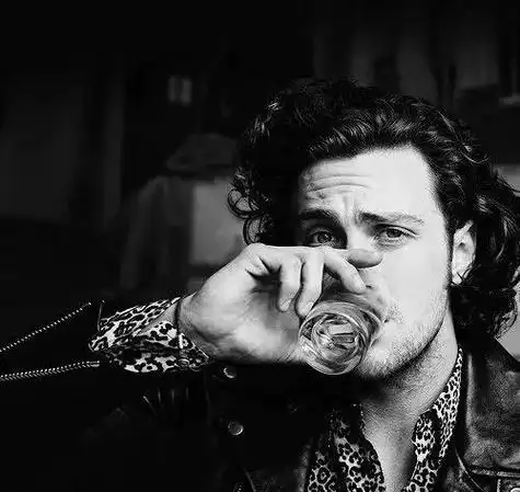 欧美黑白头像男复古 欧美头像图片大全 -【爱个性】