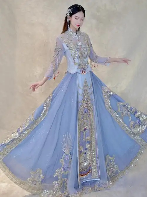 快来安利这款秀禾啦6015-减龄显白的莫兰迪蓝色秀禾服真的太少女