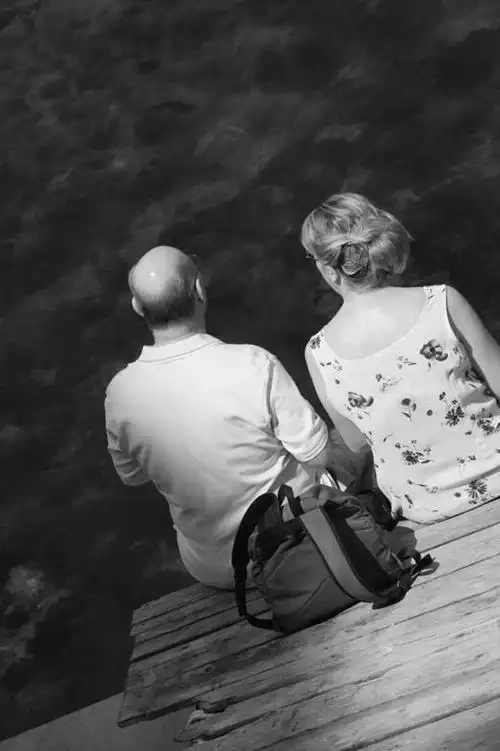 爱情,海浪,海洋,地板,欧洲,欧洲人,服装,包,公文包,浪花,地面,浪漫