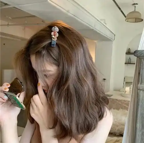 98一眼心动的女主发色95巧克力棕|||这个颜色特别显得头发有质感