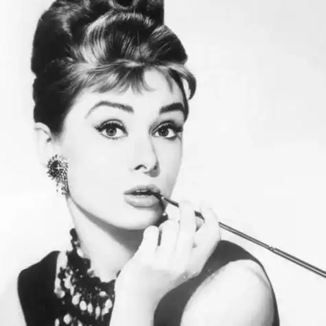 头像奥黛丽赫本头像